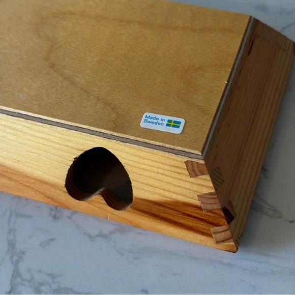 Vintage Classic Swedish Wooden Heart Tray. Rectangle. Made in Sweden. - Picture 5 of 7